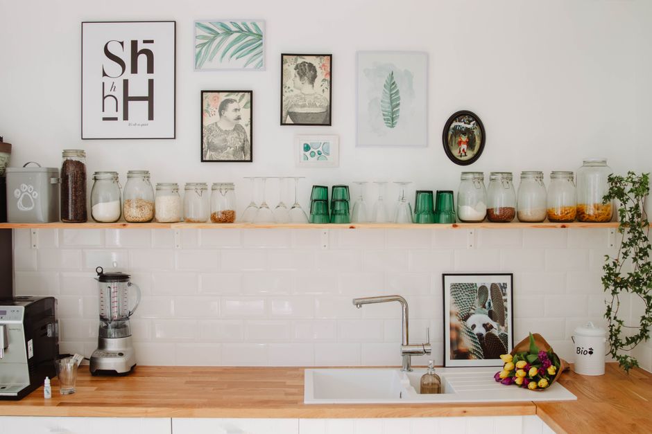 Abstrakt kunstwerk in moderne keuken. Abstrakt kunstwerk in moderne keuken.