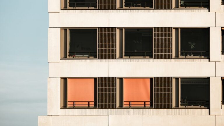 Nieuwe technologie in transparante zonne-energie ramen