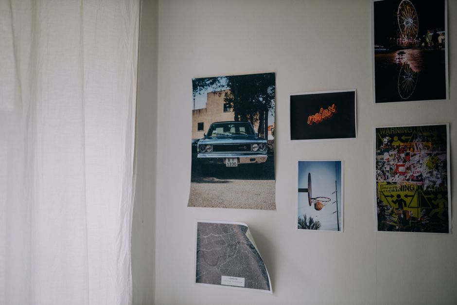 Stoere auto poster met warme herfstkleuren. Stoere auto poster met warme herfstkleuren.